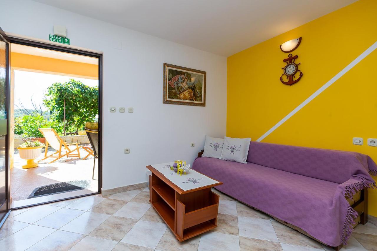 Apartments Alice Green Oasis - ポレッチ エクステリア 写真